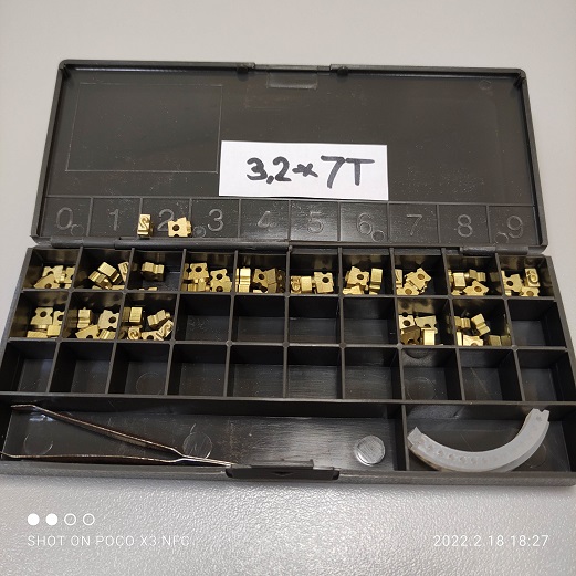 Литеры латунные 3,2*7Т (комплект 84 шт)